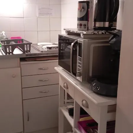 Cli%atise Et Parking Prive Balaruc-les-Bains